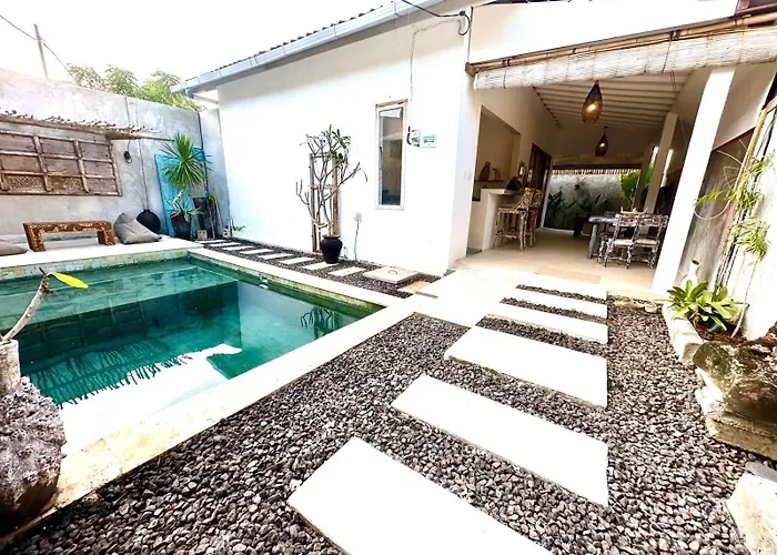 Dembe Uluwatu